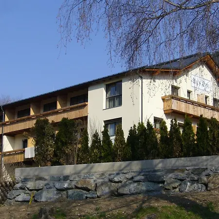 Haus Anni Pensión Bad Kleinkirchheim